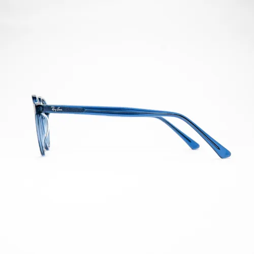 Ray-Ban RIO