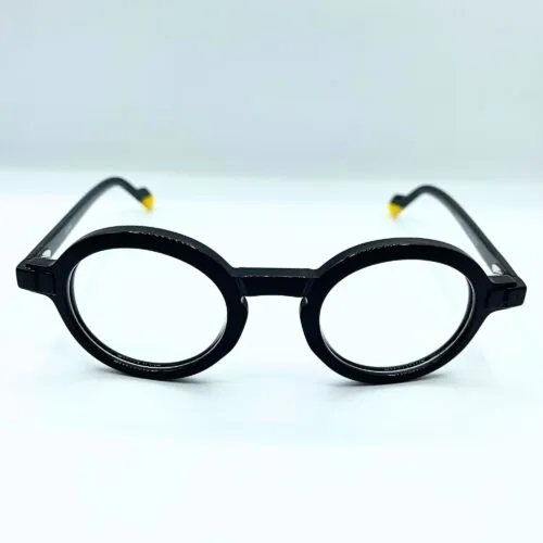 BERLIN-Chic Eyewear